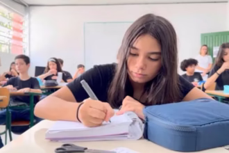 Qualifica SC: Simulados Melhoram Educação nas Escolas Estaduais