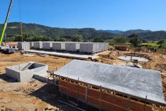 Casan Instala Flocodecantadores e Avança na ETA Biguaçu