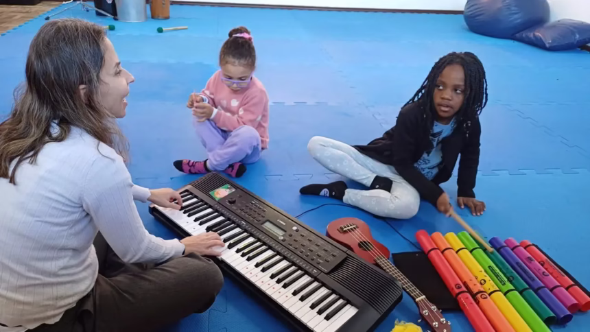 Festival de Arte Inclusivo: Celebrando Talentos de Estudantes com Deficiência