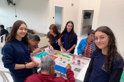 Solidariedade como Aprendizado: O Impacto no Colégio de Florianópolis